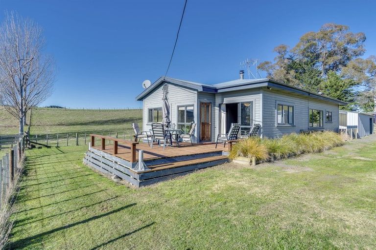 Photo of property in 2 Range Road, Waipawa, 4273