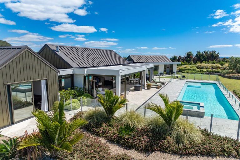 Photo of property in 30 Richmond Road, Mangonui, 0420