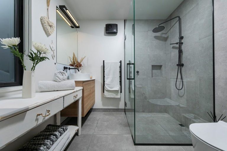 Photo of property in Northlake, 3 Armidale Crescent, Wanaka, 9305