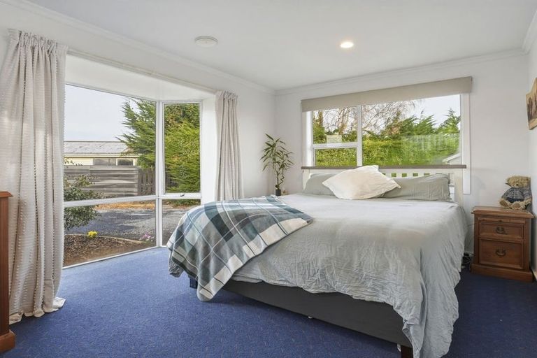Photo of property in 16 George Street, Milton, 9220
