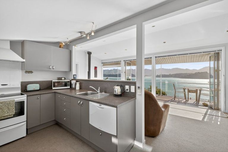 Photo of property in 348 Marine Drive, Charteris Bay, Governors Bay, 8971