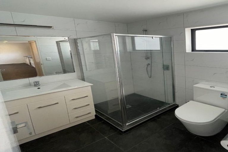 Photo of property in 110 Gloucester Road, Manurewa, Auckland, 2102