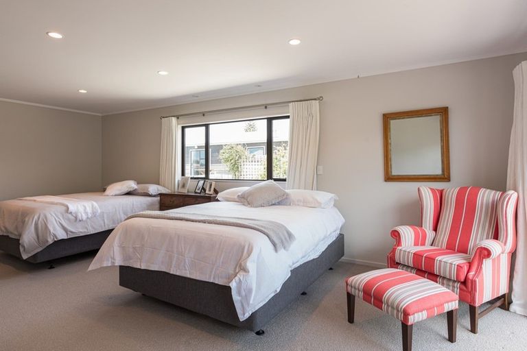 Photo of property in 4 Ohinemuhu Road, Porangahau, 4293