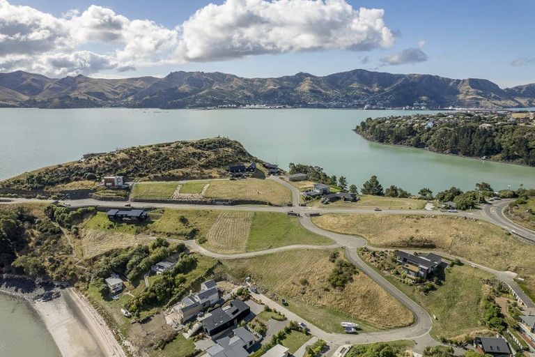 Photo of property in 25 Te Wharau Lane, Charteris Bay, Governors Bay, 8971