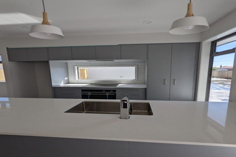 Photo of property in 19b Trafalgar Street, Levin, 5510