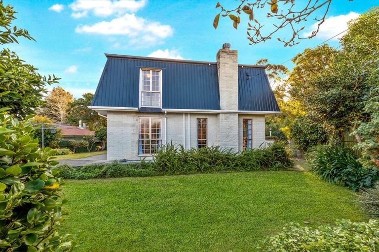 Photo of property in 27 Great North Road, Saint Johns Hill, Whanganui, 4501