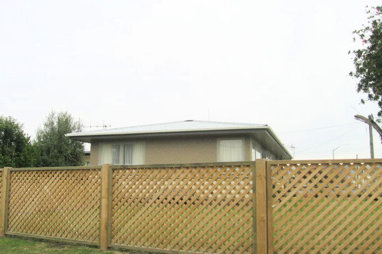 Photo of property in 27 Meeanee Road, Taradale, Napier, 4112