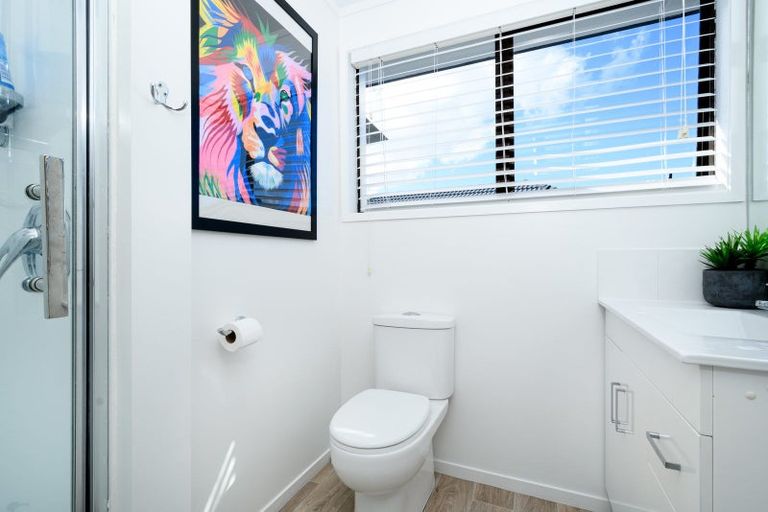 Photo of property in 1/29 Karepo Crescent, Ranui, Auckland, 0612