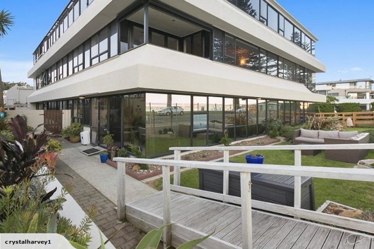 Photo of property in 22 The Mall, Mount Maunganui, 3116