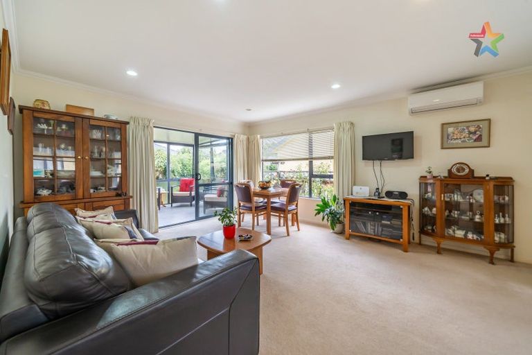 Photo of property in 58a Molesworth Street, Taita, Lower Hutt, 5011