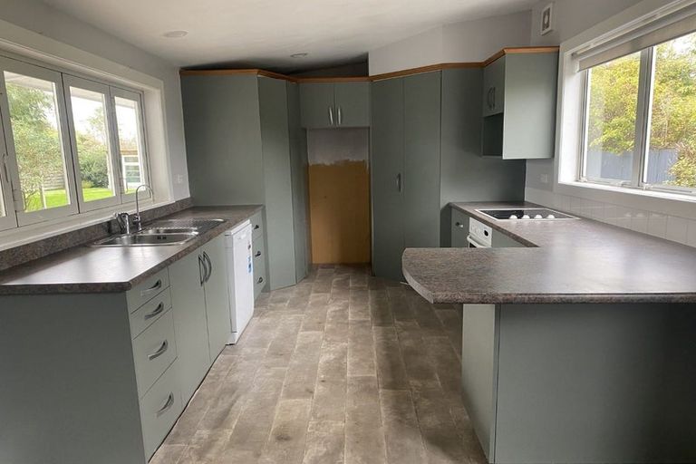 Photo of property in 39 Home Street, Winton, 9720