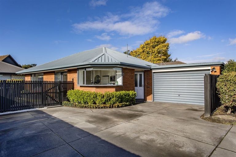 Photo of property in 14 Innisfree Place, Northwood, Christchurch, 8051