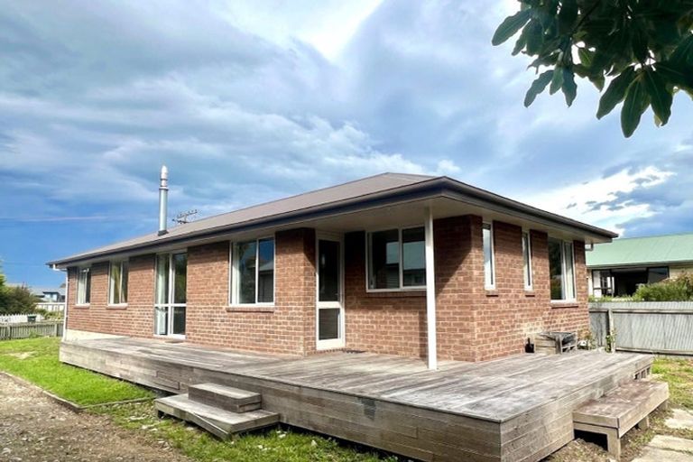 Photo of property in 17 Seddon Street, Highfield, Timaru, 7910