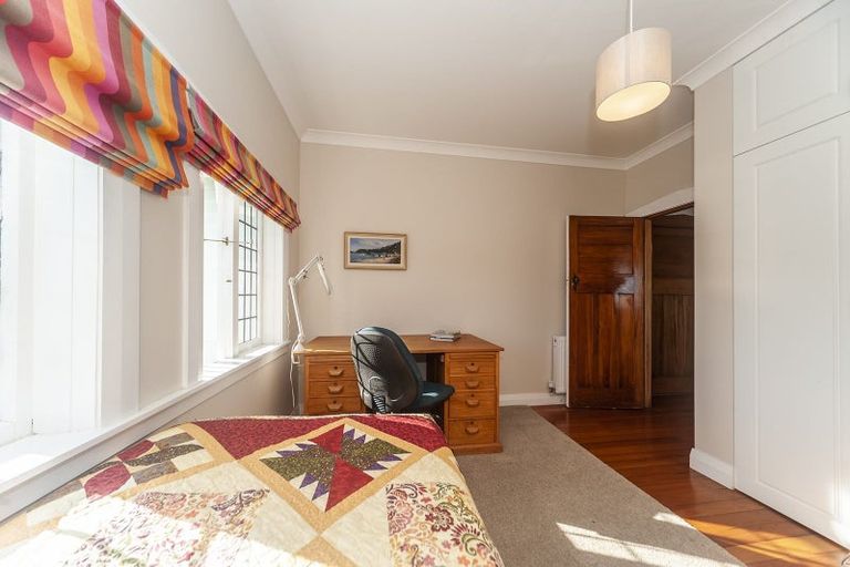 Photo of property in 19 Overtoun Terrace, Hataitai, Wellington, 6021