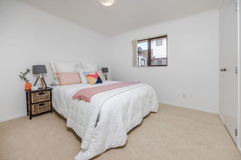 Photo of property in 16 Lili Road, Tuakau, 2121