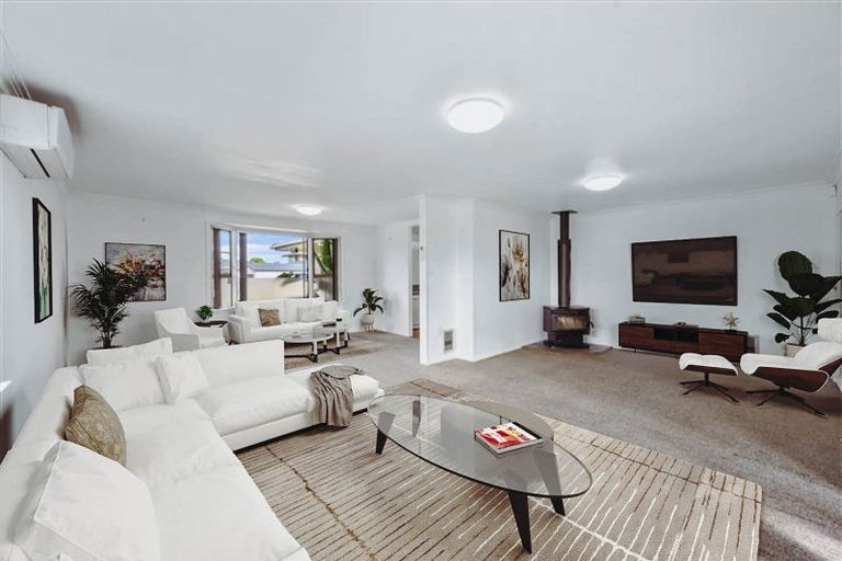 Photo of property in 42 Alamein Crescent, Onekawa, Napier, 4110