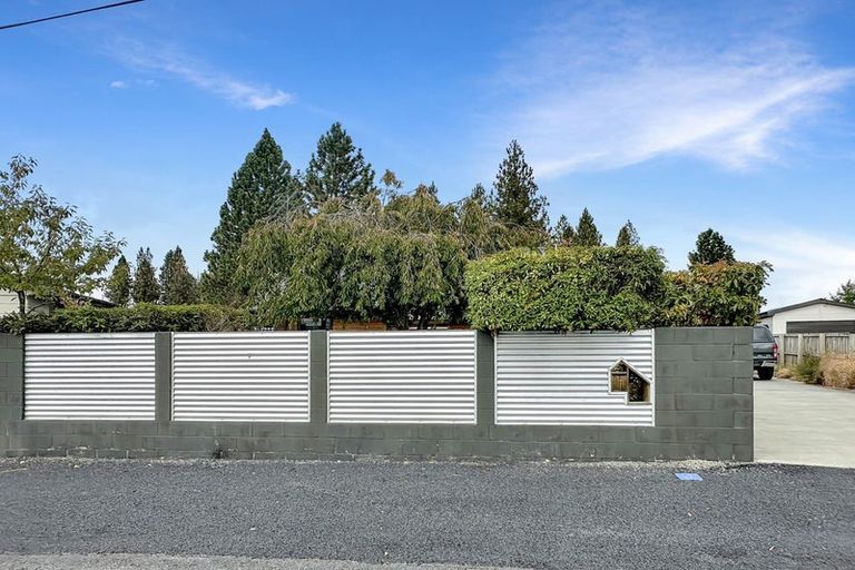 Photo of property in 32 Omahau Crescent, Twizel, 7901