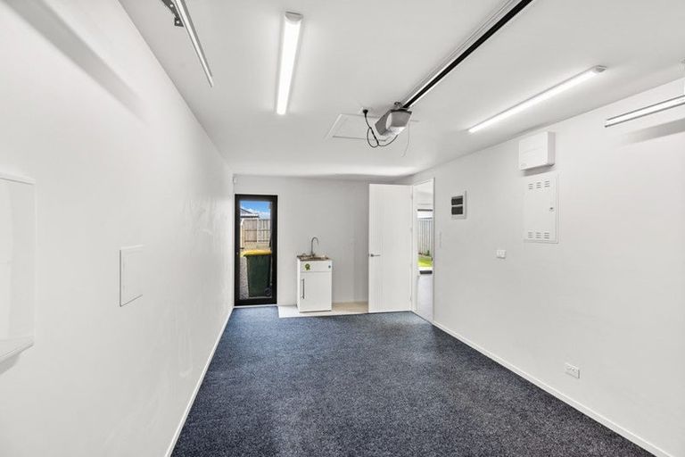 Photo of property in 14 Richard Hadlee Lane, Rolleston, 7615