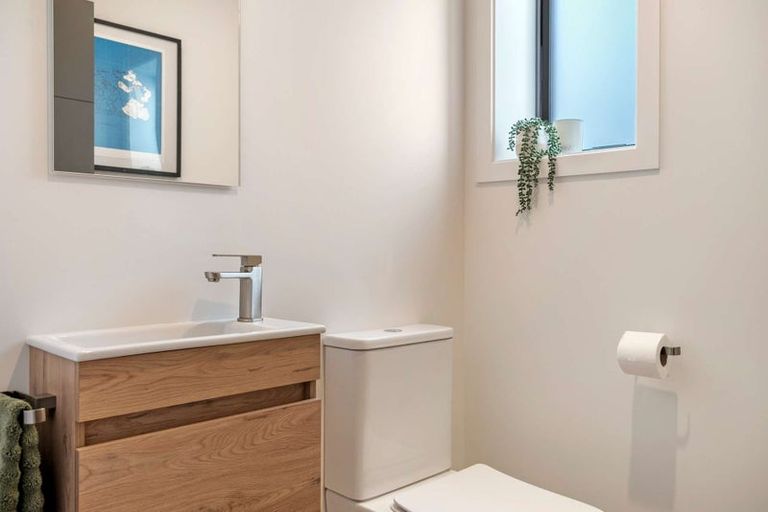 Photo of property in 28 Wallis Drive, Cromwell, 9310