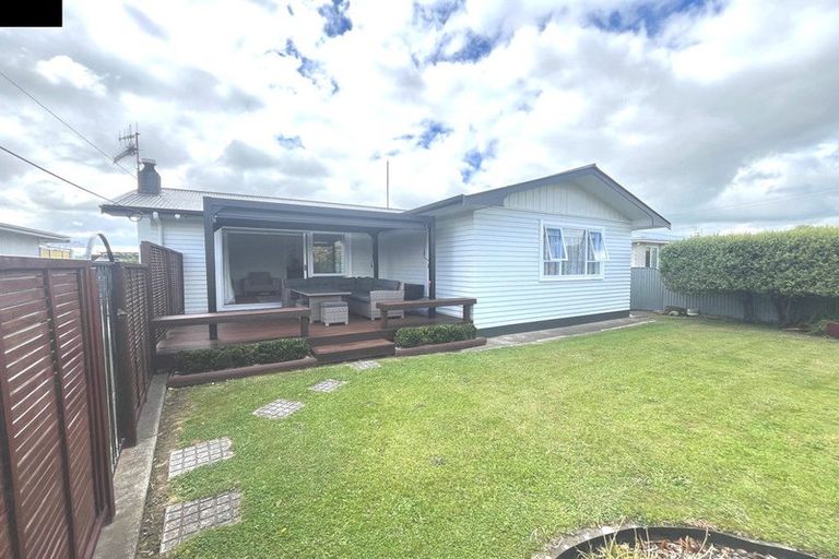 Photo of property in 20 Jull Crescent, Waipukurau, 4200