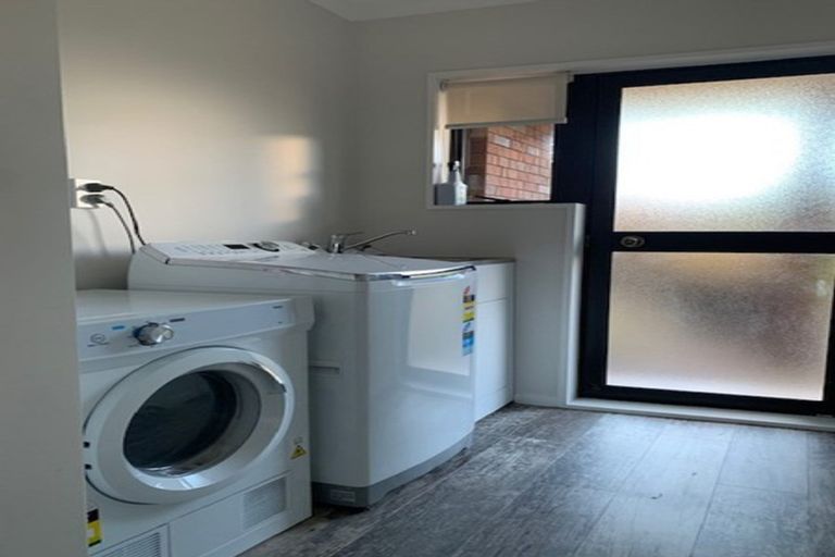 Photo of property in 18 Claridge Place, Mount Maunganui, 3116