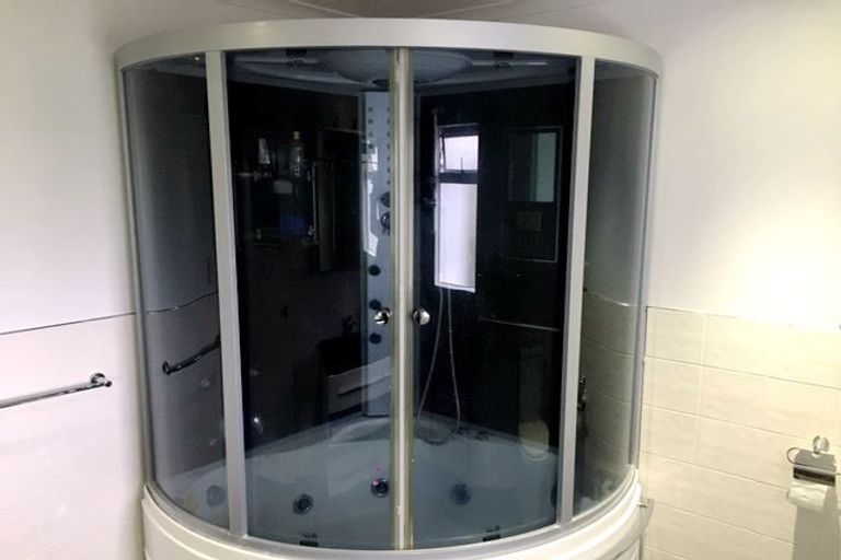 Photo of property in 641 Te Atatu Road, Te Atatu Peninsula, Auckland, 0610