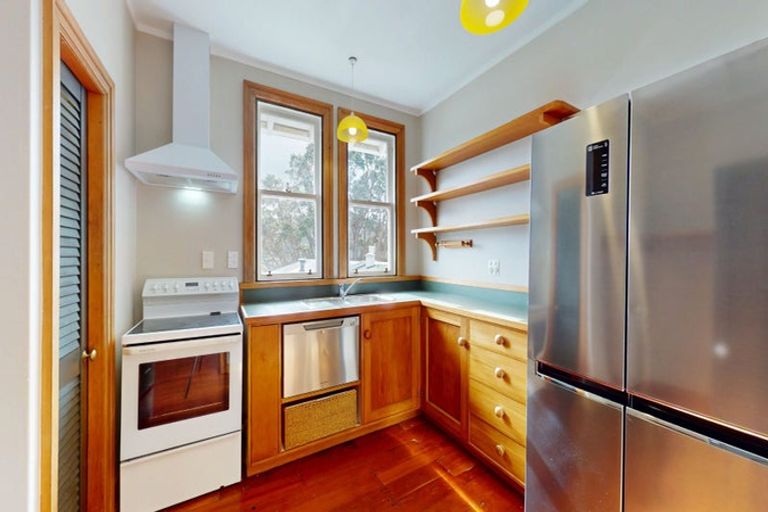 Photo of property in 34 Calcutta Street, Khandallah, Wellington, 6035
