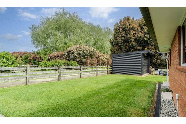 Photo of property in 27 Awhitu Road, Kerikeri, 0230