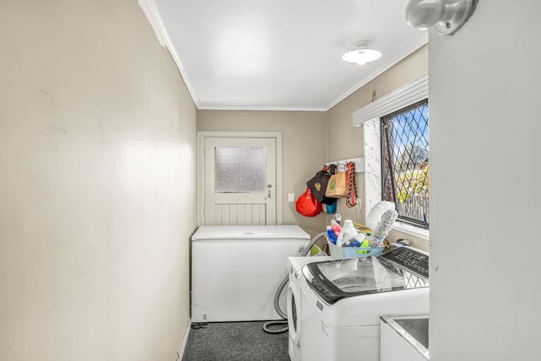 Photo of property in 18 Harlech Street, Oamaru North, Oamaru, 9400