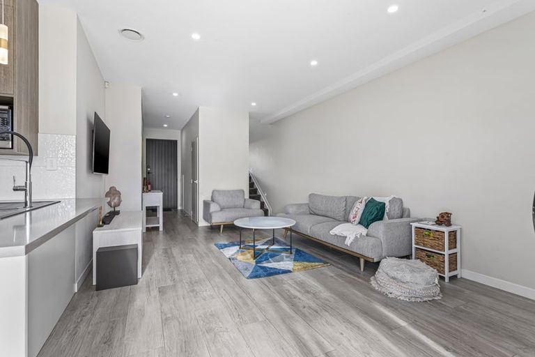 Photo of property in 6/36 Gloucester Road, Manurewa, Auckland, 2102