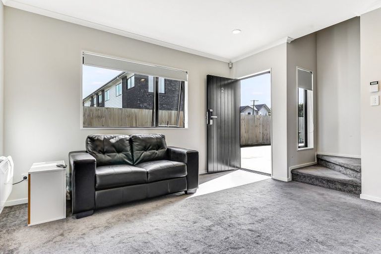 Photo of property in 90u2 Carrington Avenue, Silverdale, Hamilton, 3216