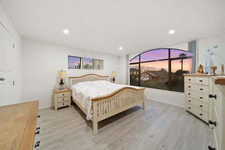 Photo of property in 7 Lamia Place, The Gardens, Auckland, 2105