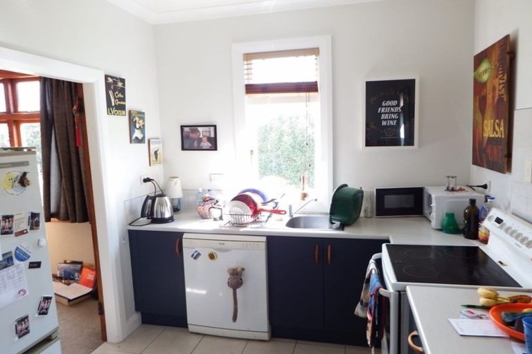 Photo of property in 13 Ross Street, Marton, 4710