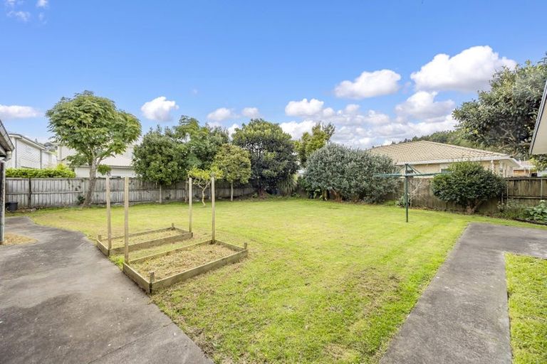 Photo of property in 30 Forest Glen, Orewa, 0931