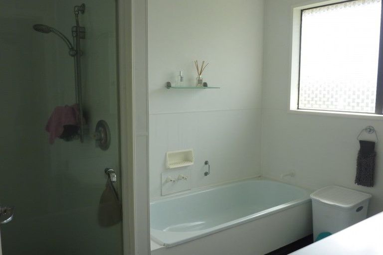 Photo of property in 340 South Road, Hawera, 4610