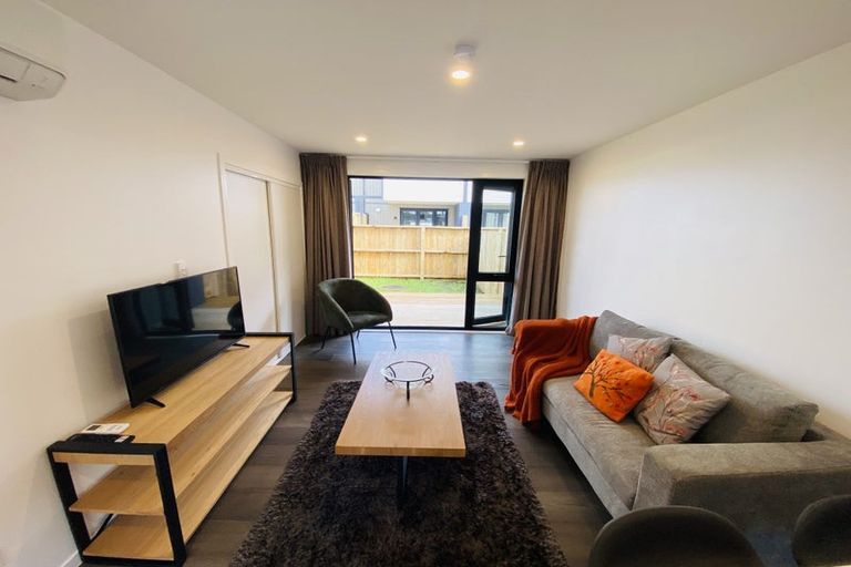 Photo of property in 3 Te Puketoka Lane, Mangere, 2022