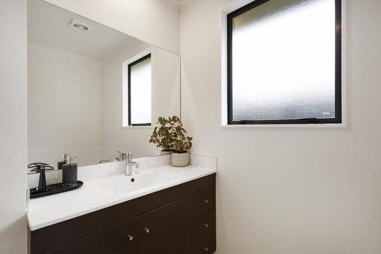 Photo of property in 5 Mirbeck Avenue, Cambridge, 3434