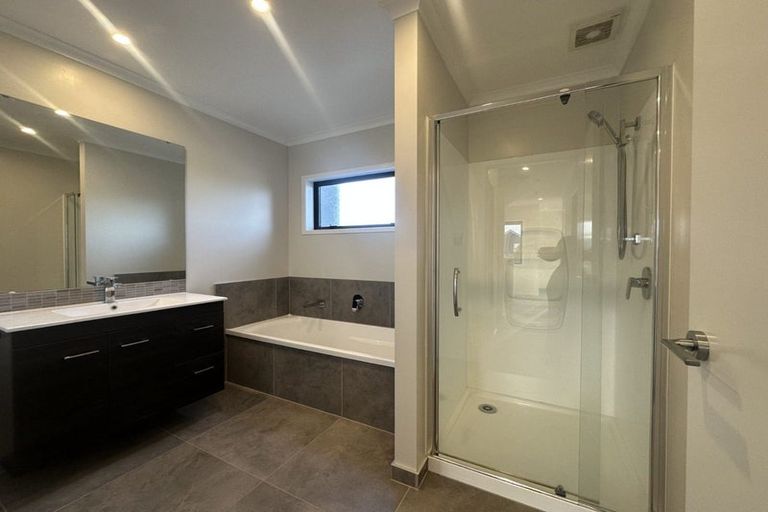 Photo of property in 168 Hobsonville Point Road, Hobsonville, Auckland, 0616