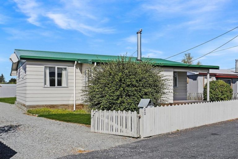 Photo of property in 22 Sefton Street, Twizel, 7901