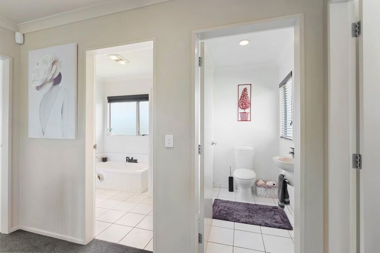 Photo of property in 6 Rae Lane, Paraparaumu Beach, Paraparaumu, 5032