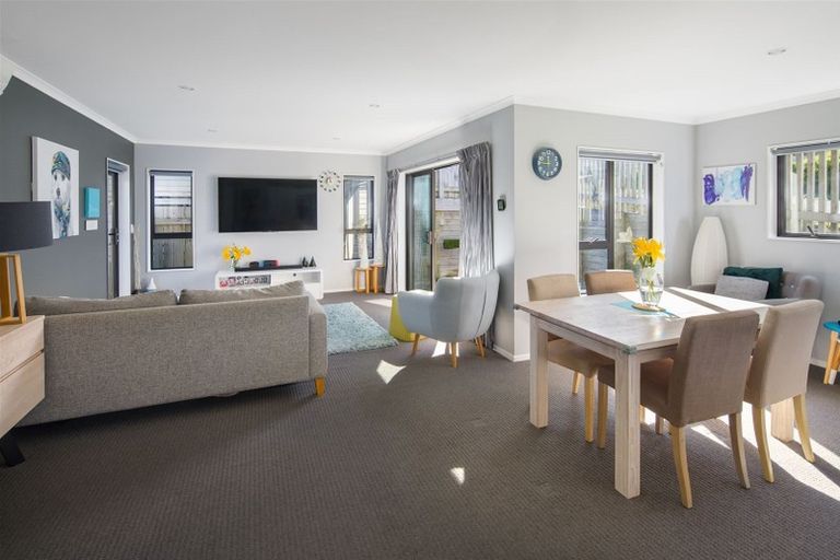 Photo of property in 40 Mauldeth Terrace, Churton Park, Wellington, 6037