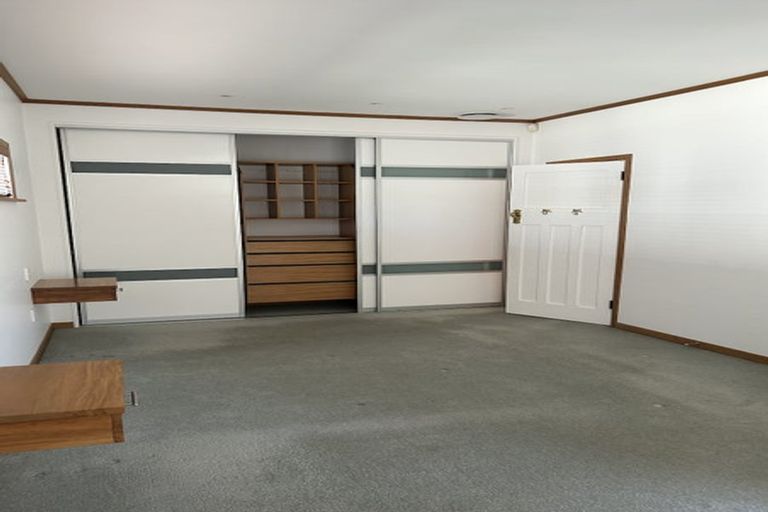 Photo of property in 281 The Parade, Island Bay, Wellington, 6023