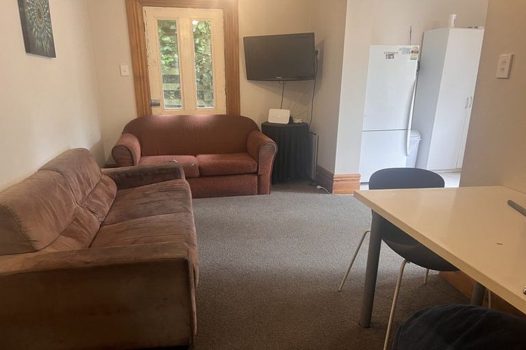 Photo of property in 5 Allenby Terrace, Wellington Central, Wellington, 6011