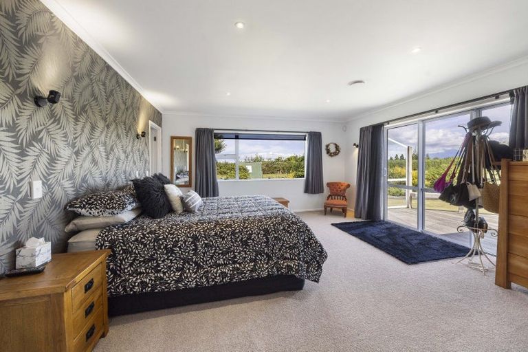 Photo of property in 281 Waihi Road, Hawera, 4673