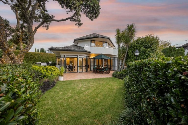 Photo of property in 1/14 Clifton Road, Hauraki, Auckland, 0622
