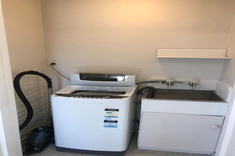 Photo of property in 108a Jamaica Drive, Grenada North, Wellington, 5028