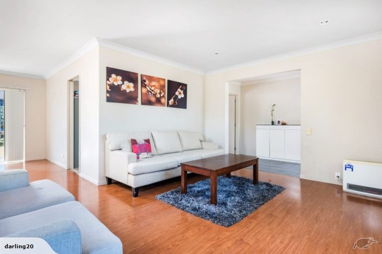 Photo of property in 80 Hillwell Drive, Henderson, Auckland, 0612