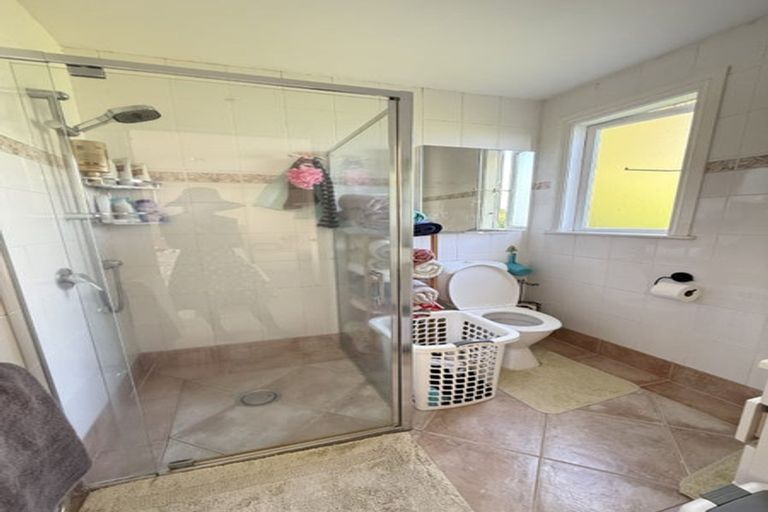 Photo of property in 4 Elliott's Way, Pinehill, Auckland, 0632