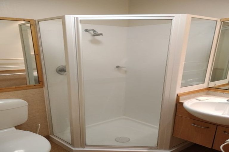 Photo of property in Quest On Johnston, 4/35f Johnston Street, Wellington Central, Wellington, 6011