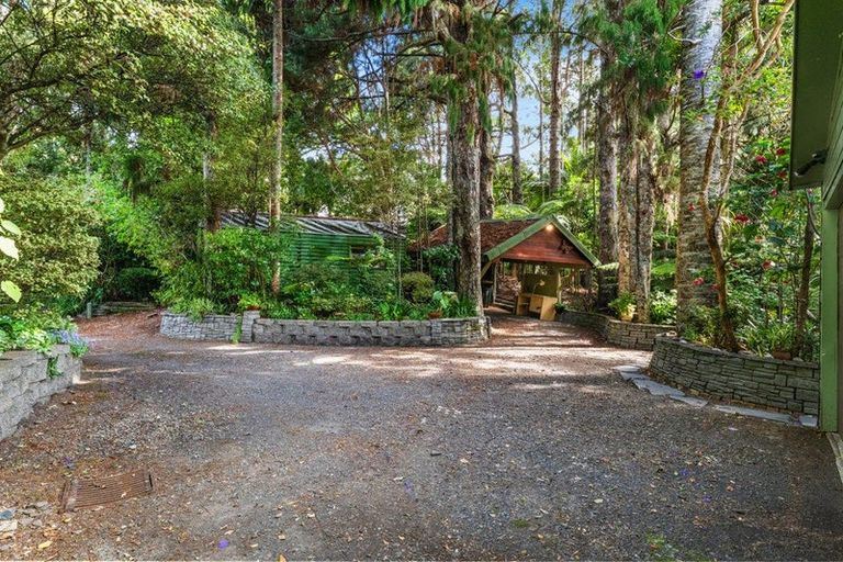 Photo of property in 27a Tane Road, Laingholm, Auckland, 0604